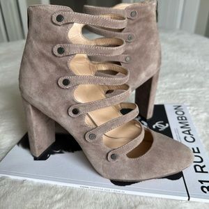 Vince Camuto suede heels